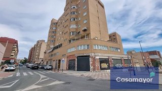Oficina en venta en Paus - Poligono San Blas en Alicante