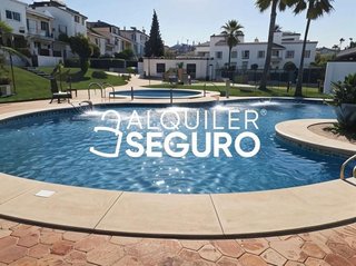 Chalet en alquiler en Arco Norte - Avda. España en Dos Hermanas