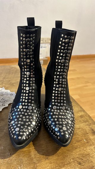 BotinesTachuelas Negro/Plata