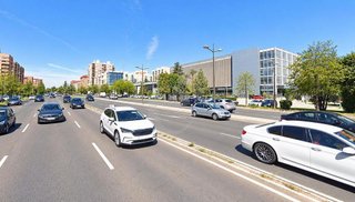 Local comercial en alquiler en La Llum en Valencia