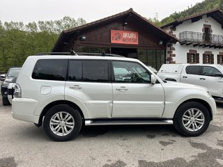 MITSUBISHI Montero 3.2 DID Kaiteki Auto