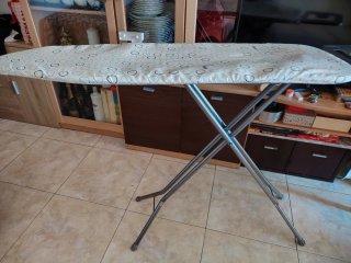 Tabla de planchar plegable Rayen