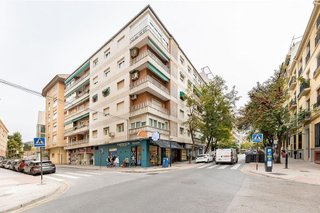 Local comercial en venta en Centro - Sagrario en Granada