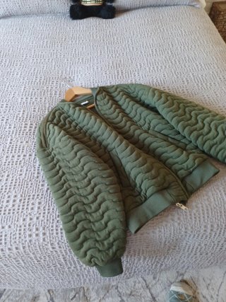 Bomber Zara Verde Acolchada