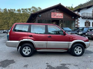 NISSAN Terrano II 2.7 TDI SE