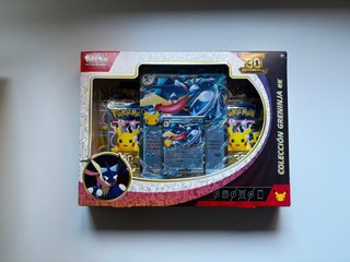 Caja Colección Greninja EX Pokémon 30 Aniversario