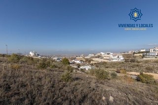 Terreno en venta en Altos de la Zubia en Zubia (La)