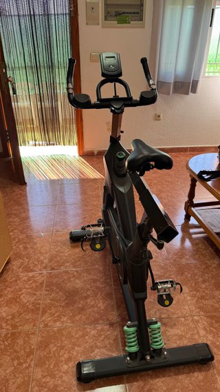 Bicicleta Estática Negra