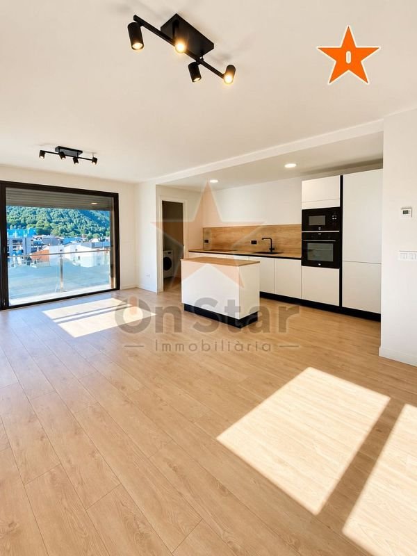 Piso de 3 habitaciones en alquiler en Encamp · 55 de 60