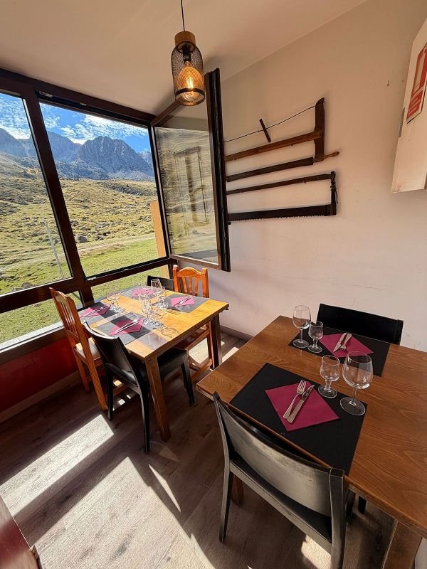 2-bedroom commercial premises seasonal rent in Pas de la Casa, Encamp · 12 of 18