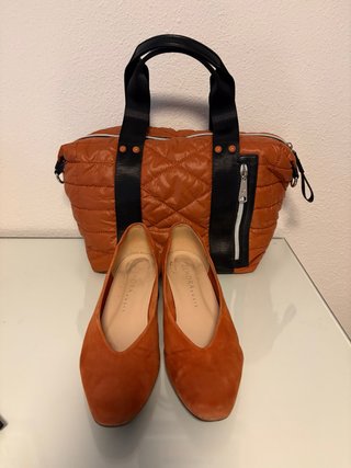 Lote bolso y zapatos salón naranja