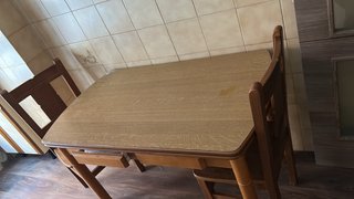 Mesa de cocina extensible con 2 sillas