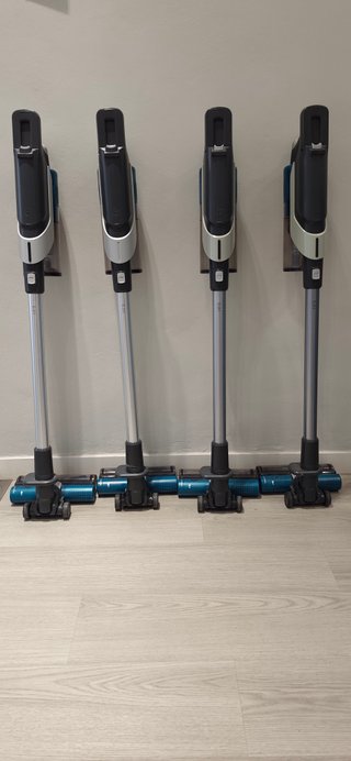 4 Aspiradoras Hoover HF910BAT