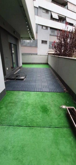 Planta baja de 3h en la Gripia, junto Renfe Est.
