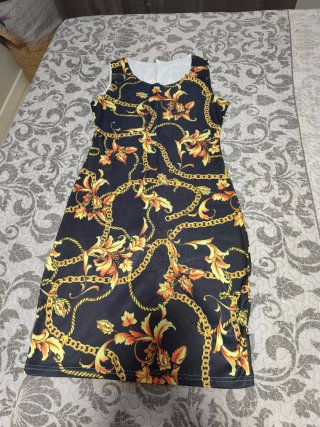 Vestido Estampado Cadenas y Flores