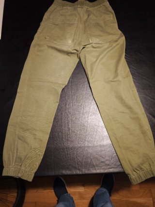 Pantalón niño verde oliva