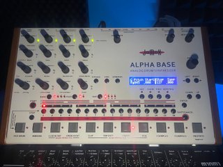 Caja de ritmos Jomox Alpha Base
