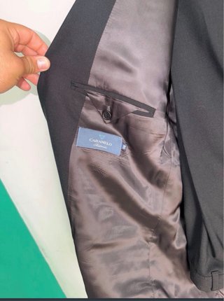 Traje de hombre negro