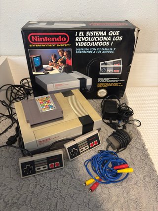 Nintendo NES Completa (Caja, 2 Mandos, Juego, Cabl