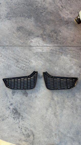 Rejillas Parachoques BMW M3 F80 Delanteras