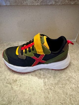 Zapatillas Munich niño talla 30