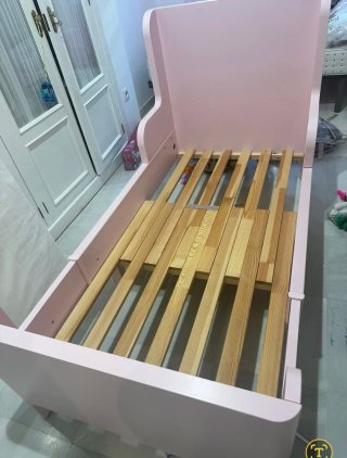 Cama Infantil Rosa de Madera