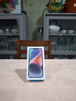 Scatola iPhone 14 Plus blu
