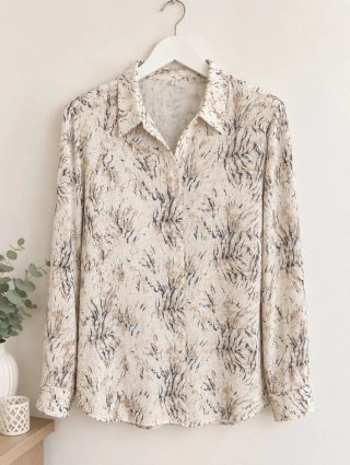 Camisa Estampada Crema Talla L