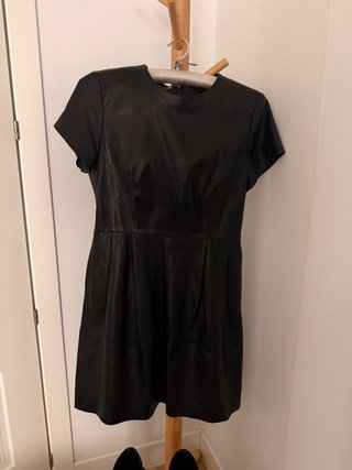 Vestido cuero Massimo Dutti negro