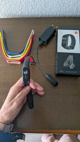 Xiaomi Mi Band 4 - Negro/Rojo