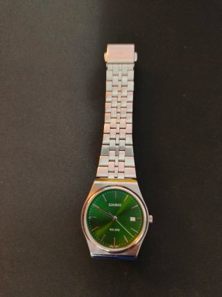 Casio MTP-B145D-3AV Reloj Verde