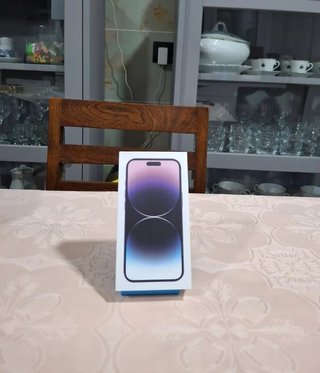 Scatola iPhone 14 Pro Viola