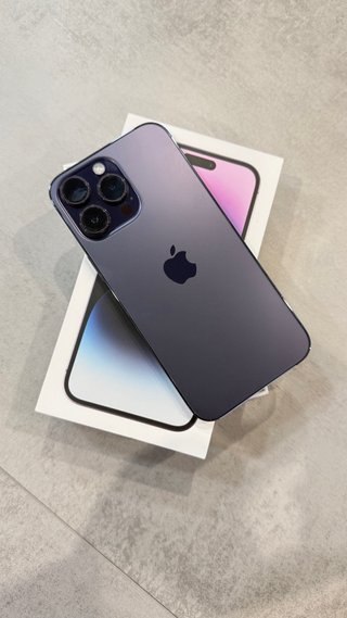 iPhone 14 Pro Max Lila