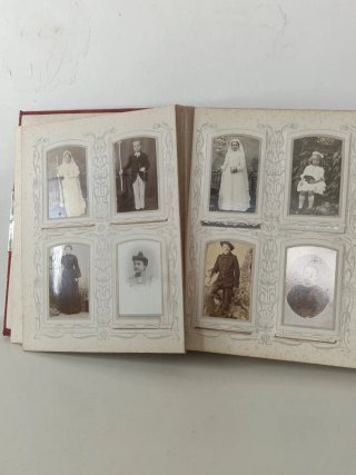 Álbum de Fotos Antiguo