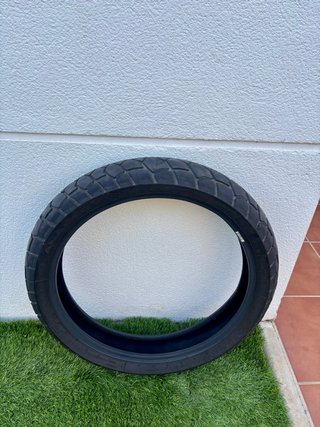 Neumático Michelin Anakee semi nuevo