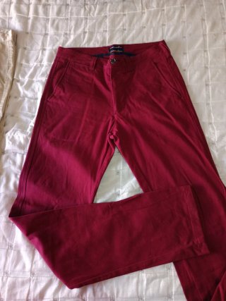 Pantalón Soagnolo Burdeos, puestos solo una vez