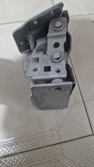 Soporte Guía Parachoques Delantero