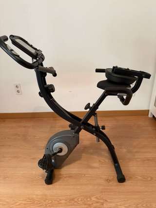 Bicicleta Estática Plegable como nueva.