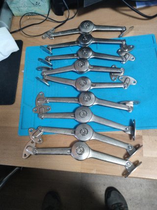 Amortizzatori per porte di mobili - 9 unità