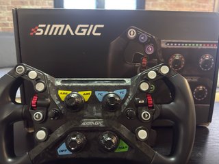 Volante Simracing Simagic GT Neo