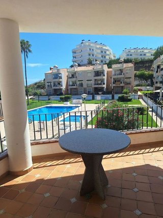 Piso en alquiler en Calaburra - Chaparral en Mijas