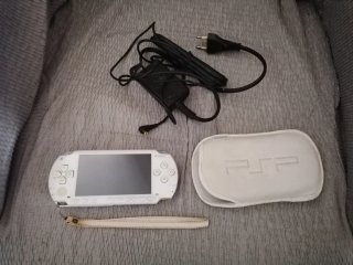 Sony PSP Bianca con Accessori