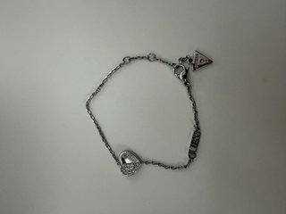 Pulsera Guess Corazón Brillante Plata