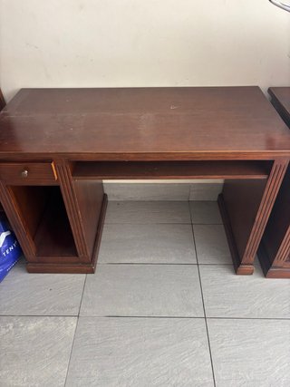 Mesa de escritorio de madera maciza de roble
