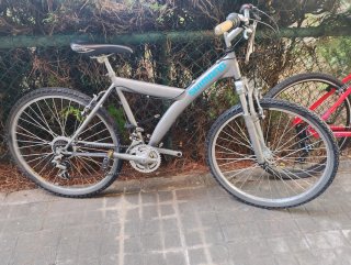 Bicicleta de montaña SHIMANO