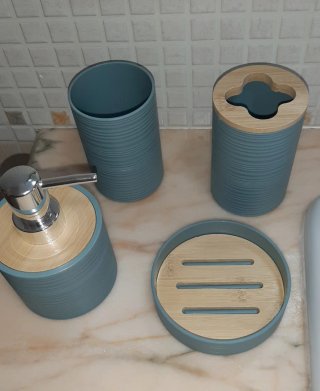 Set accessori bagno 4 pezzi