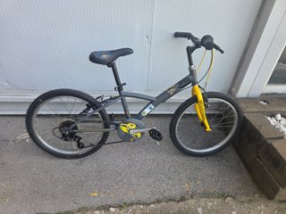 Bicicleta B'Twin para niños