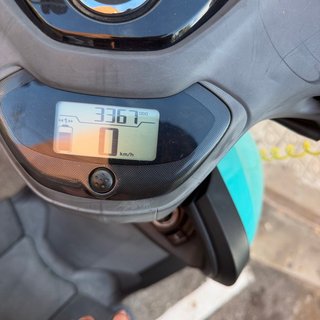 Yamaha Neo's Dual Eléctrica con 2 baterias tiene