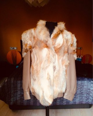 Chaquetón piel mangas cuero beige/marrón