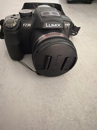 Cámara Panasonic Lumix FZ38